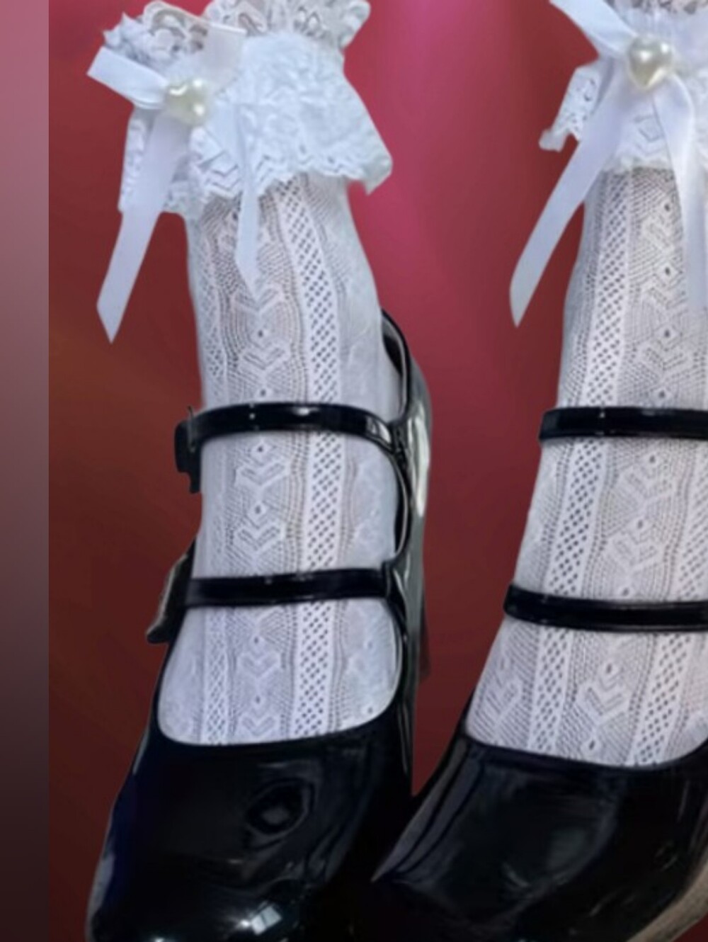 Sexy Lolita Style White Ankle High Stockings Satin Bow Lace Trim & Heart Accent